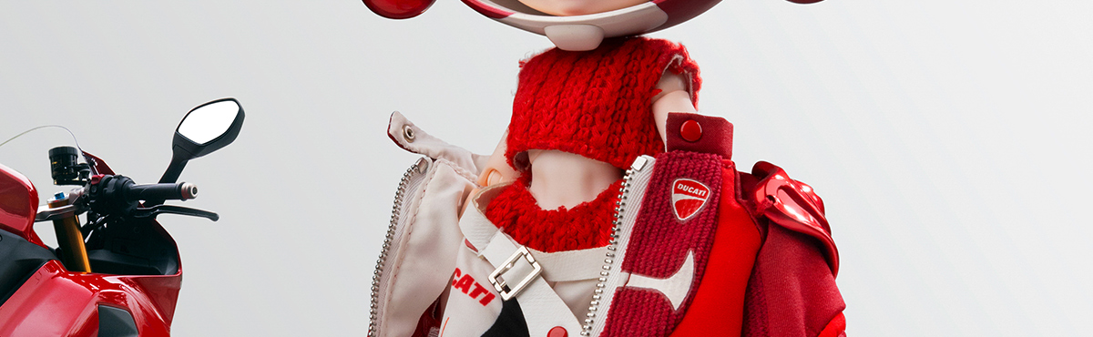 SKULLPANDA × DUCATI 1/6 Action Figure - POP MART (Macao, China)