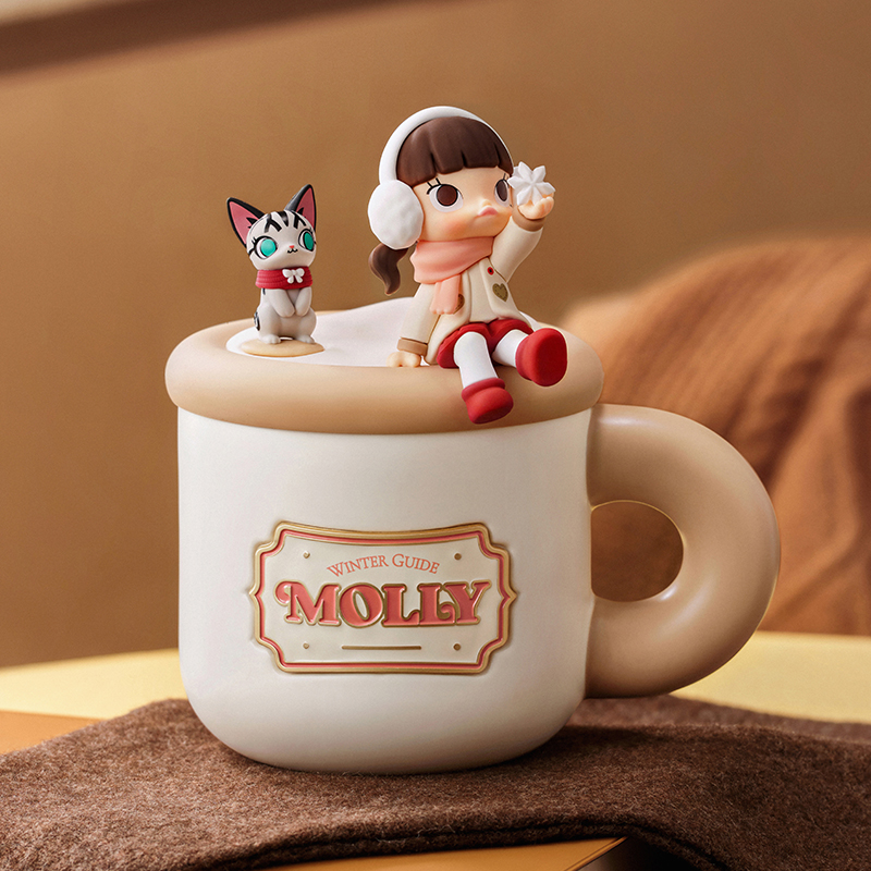 Molly Winter Fit Check Series-Cup - POP MART (Macao, China)